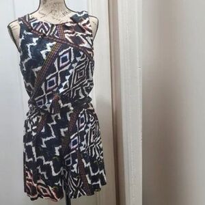 Elegant Casual Short Playsuit Sleeveless Print Sexy Party Playsuit Size 8.